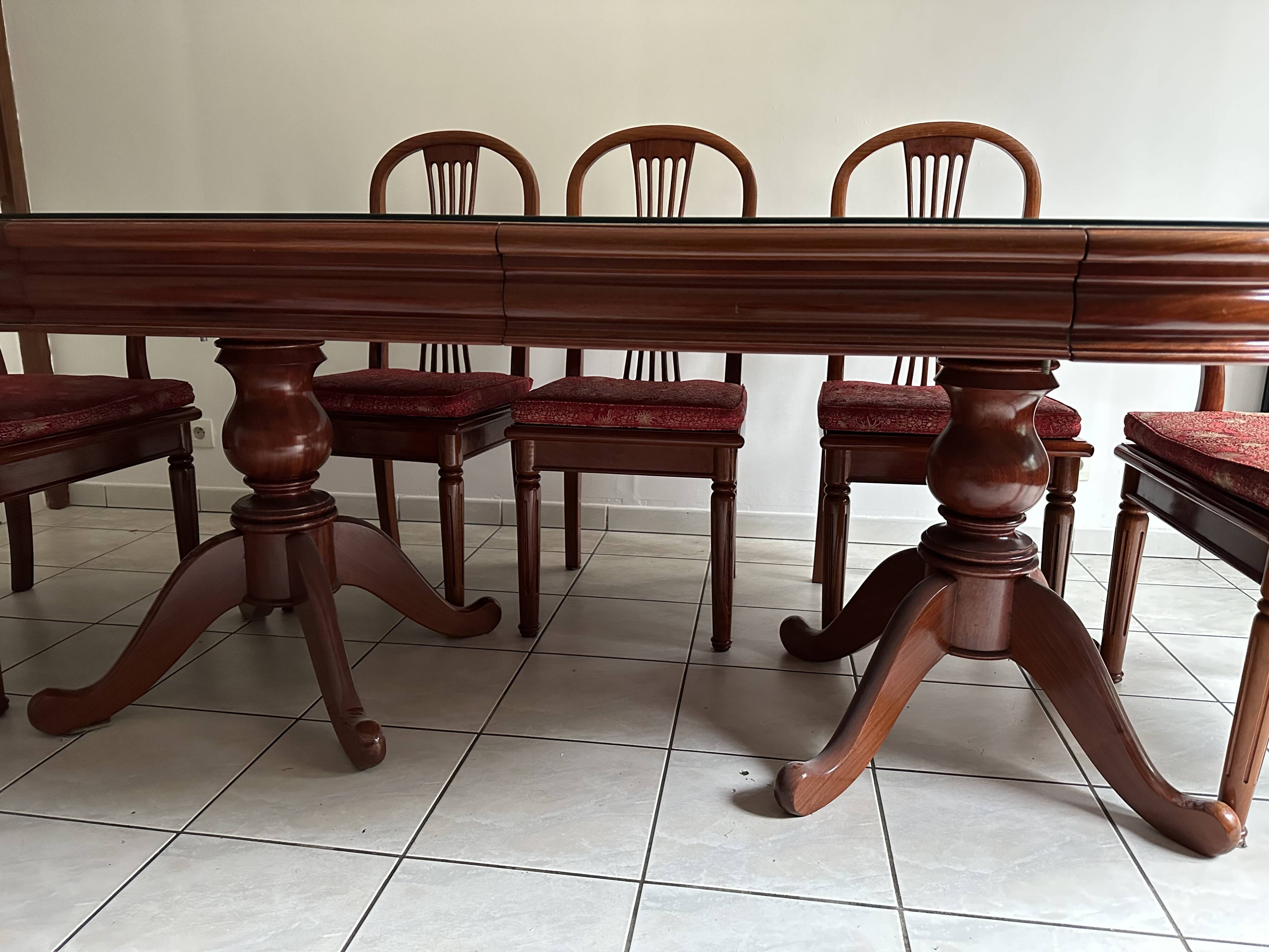 Extendable oval rosewood table + 8 chairs – Hong Chinese Furniture