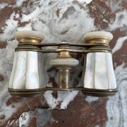 Opera binoculars in Mother-of-Pearl and Brass - authentic - Early XXth - France