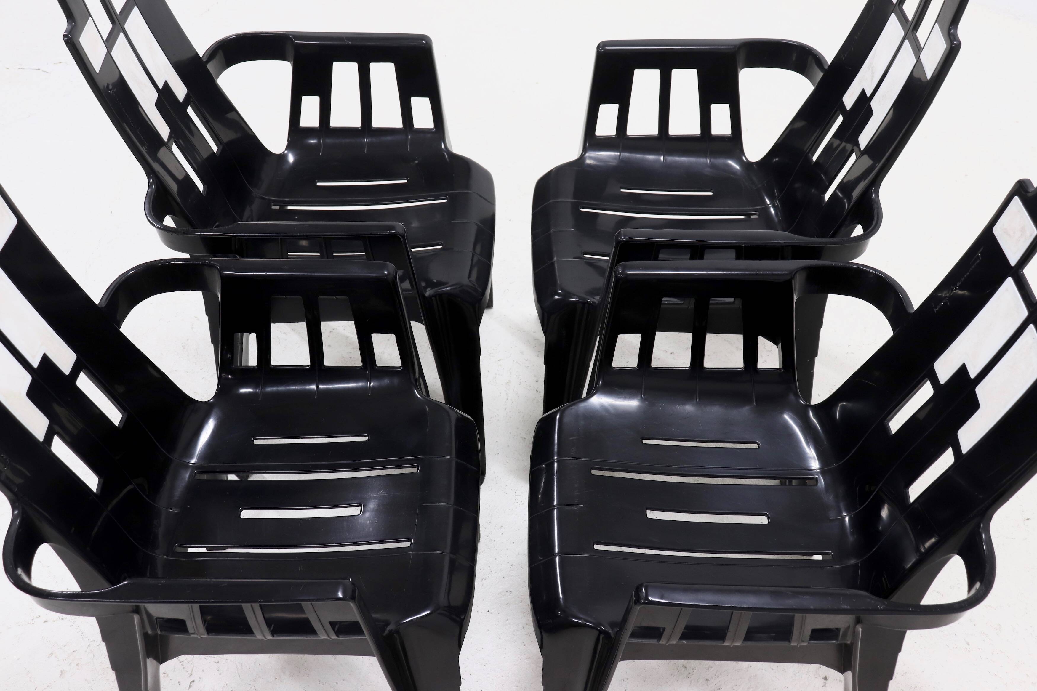 Set of 4 Boston Chairs by Pierre Paulin for Henry Massonnet France 1980s