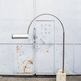 Lampada ad arco Giuliano Cesari ed Enrico Panzeri per Nucleo, Italia anni '70