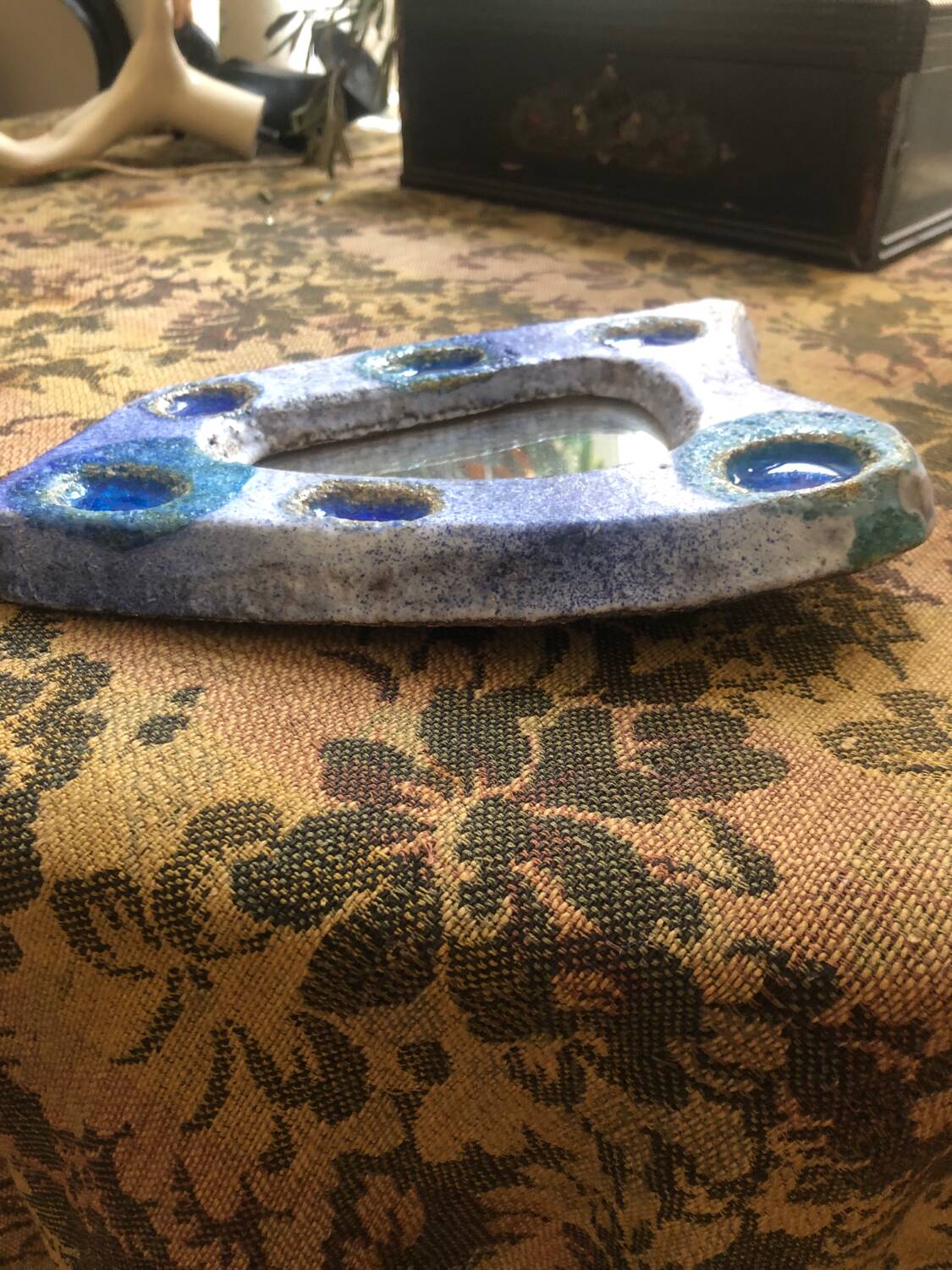 Small ceramic mirror lY Bonnet