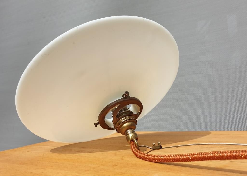 Suspension white opaline sequined copper cable