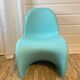 Chaise pour enfant turquoise de Verner Panton, Vitra