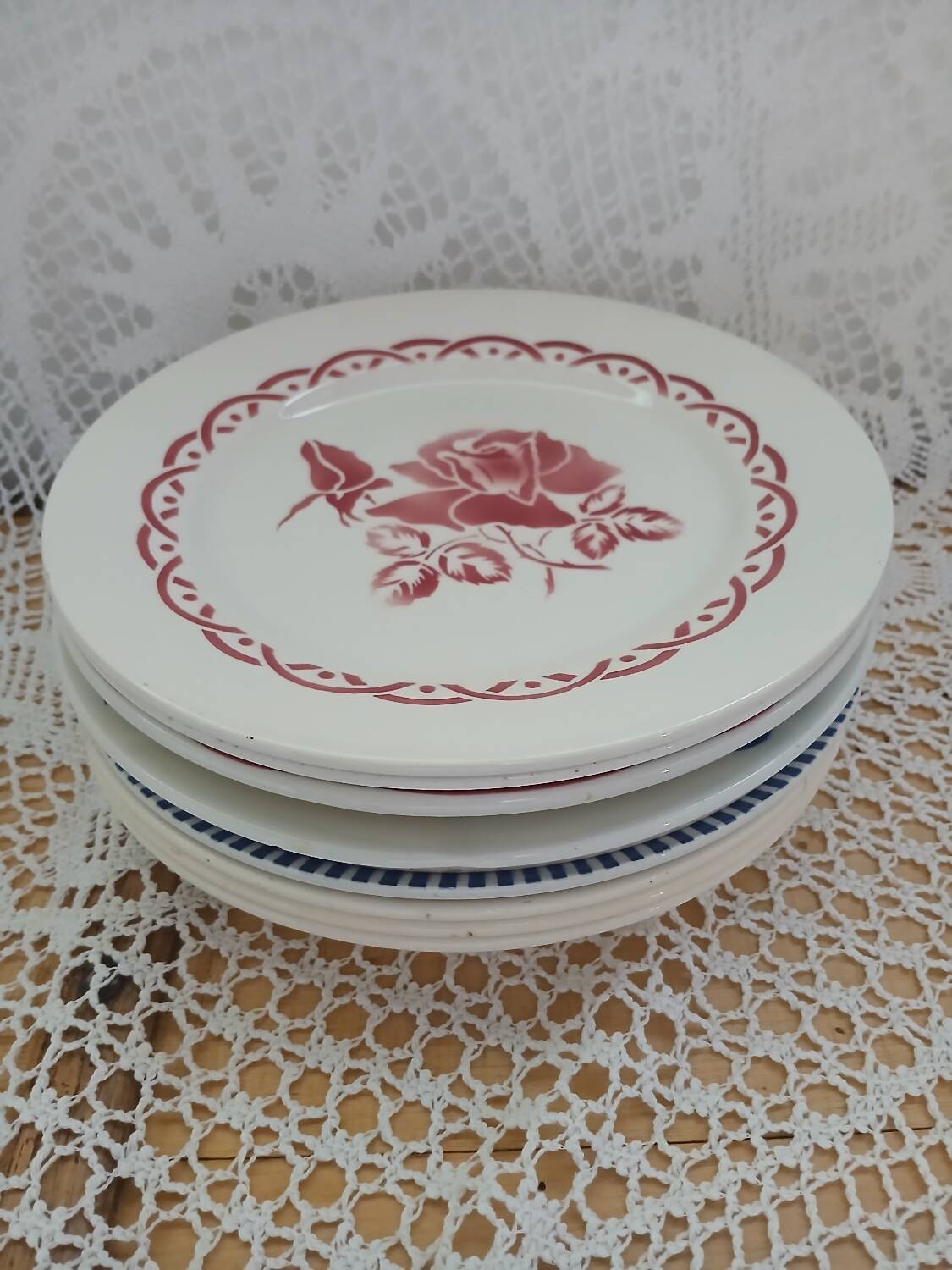 10 assiettes plates anciennes dépareillées