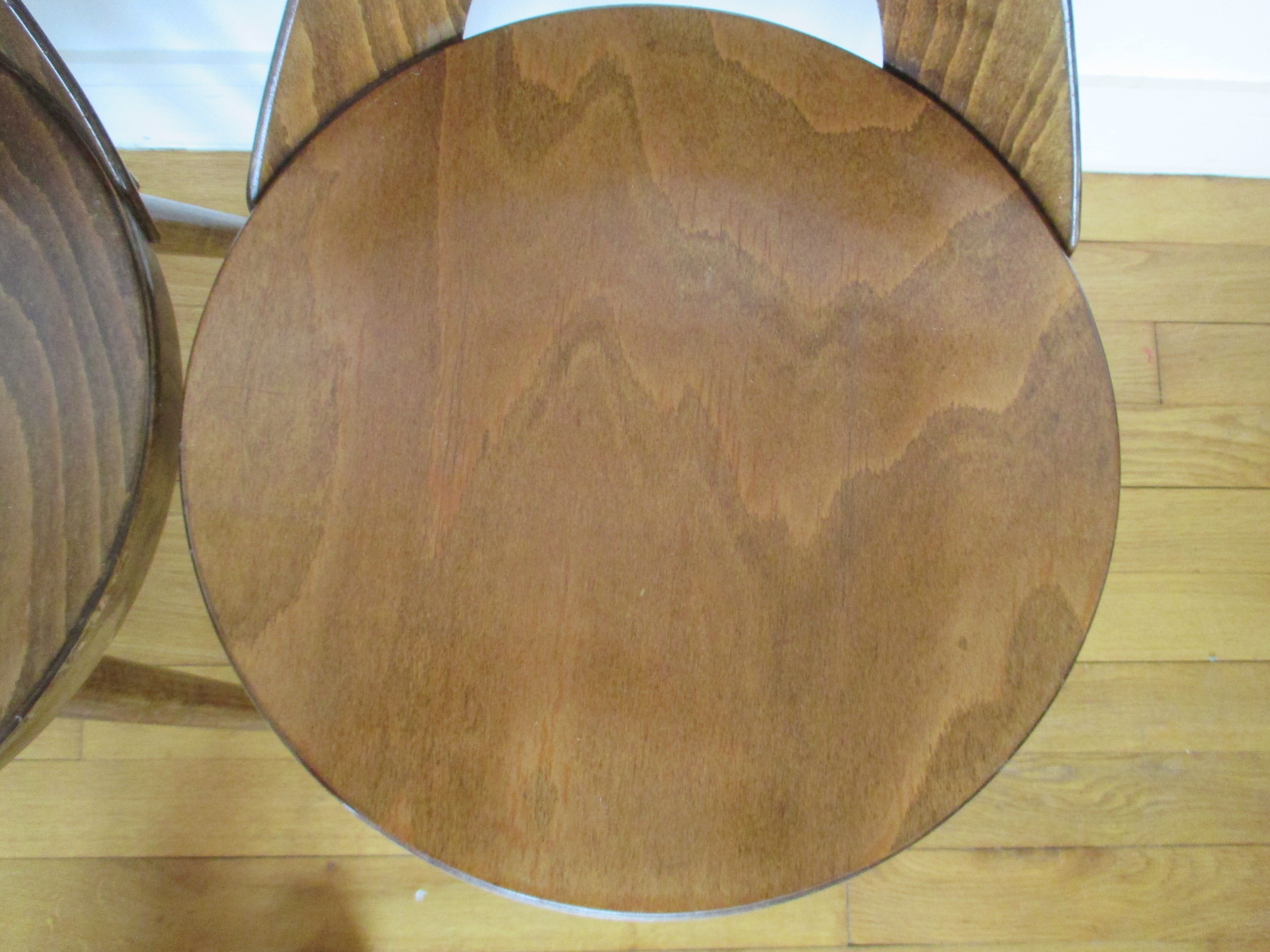 3 Trefle Bistrot Baumann chairs