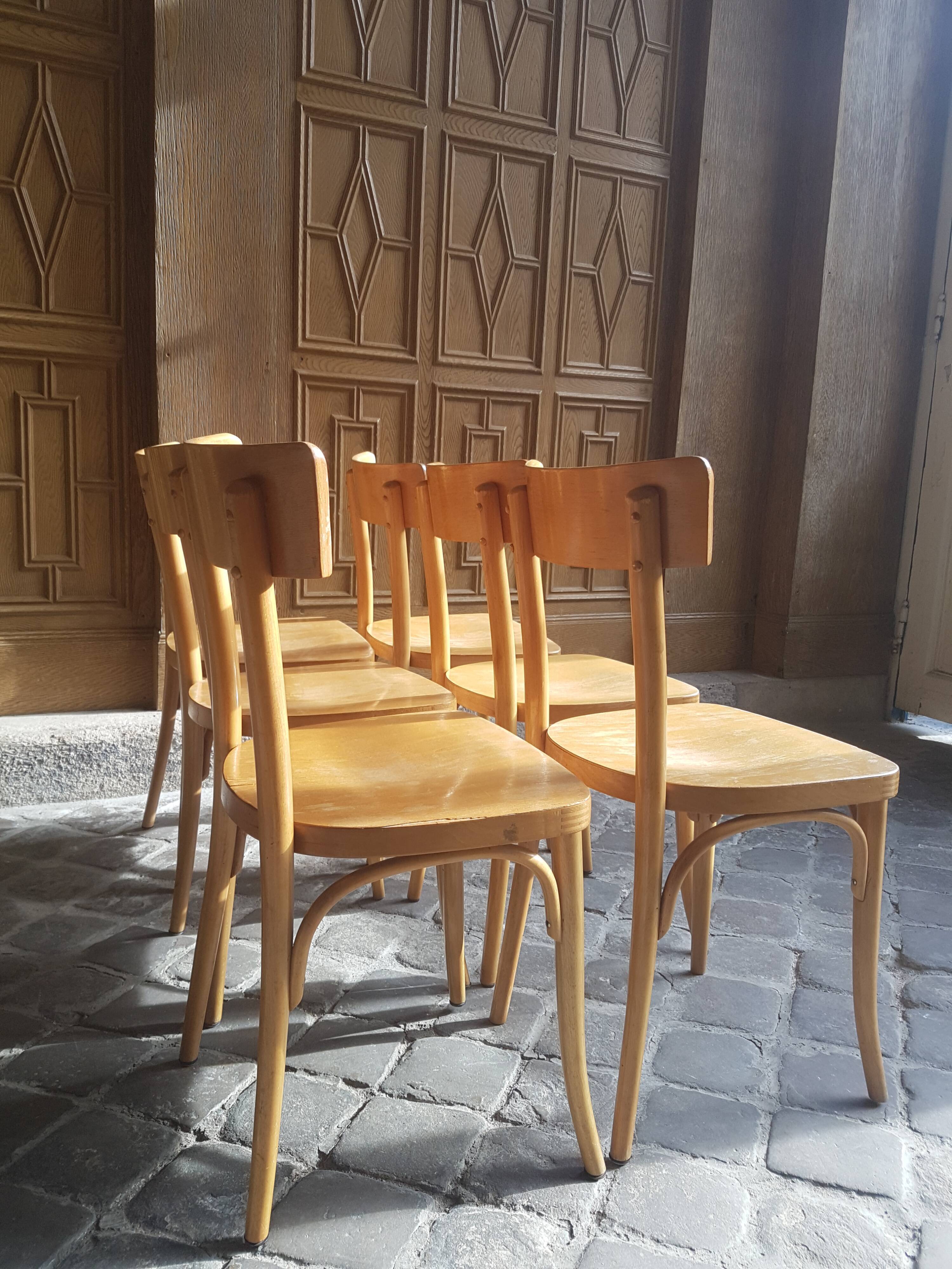 Lot of 6 vintage light wooden bistro chairs