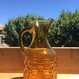 Carafe with canage decoration