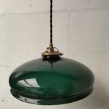 Green opaline suspension