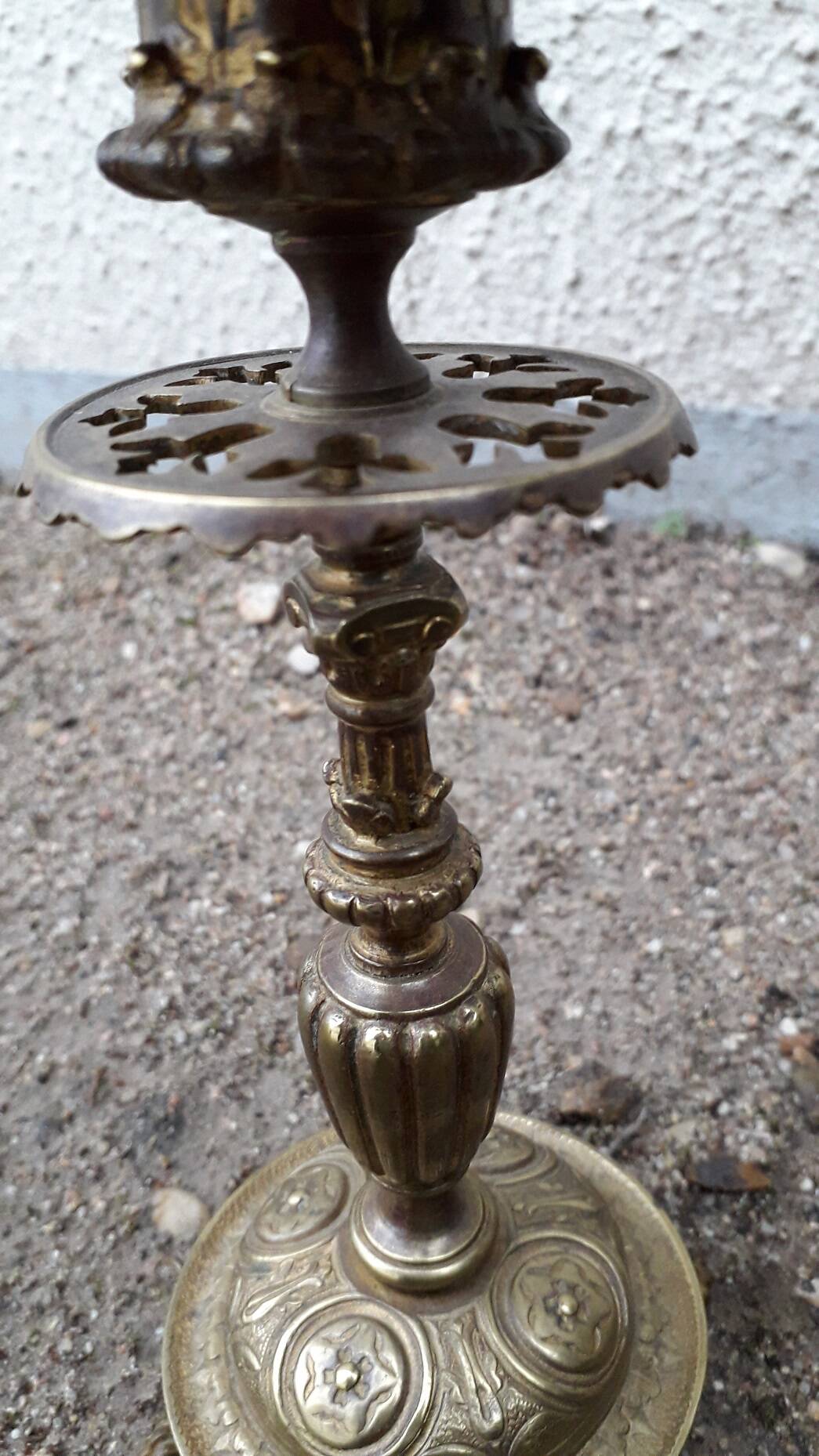 Pair of candlesticks