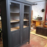 Patinated librarian