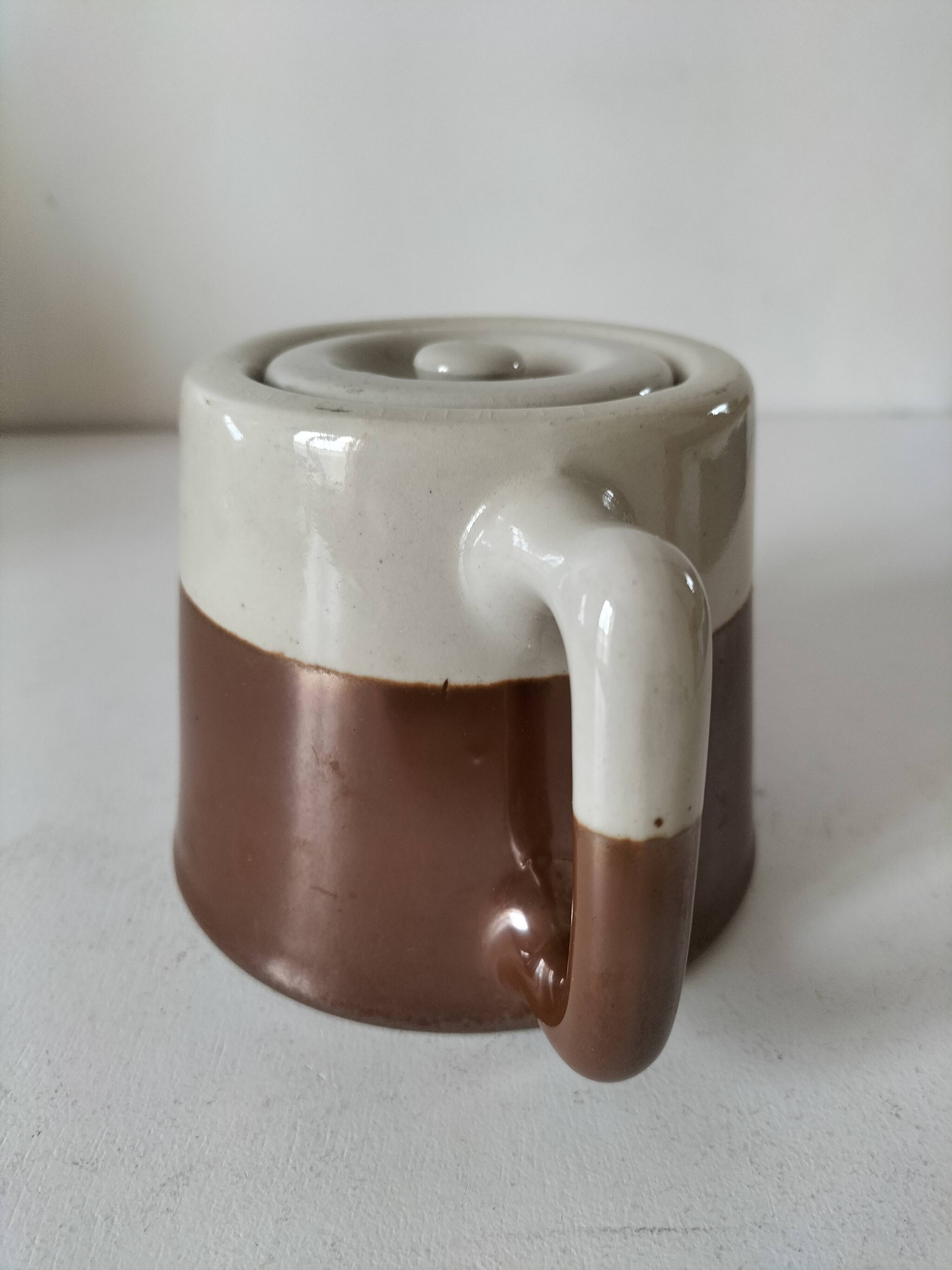 Vintage two-tone teapot — Japandi style