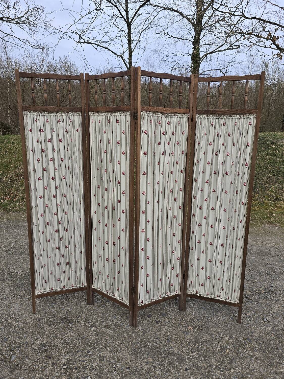 Vintage four-panel screen
