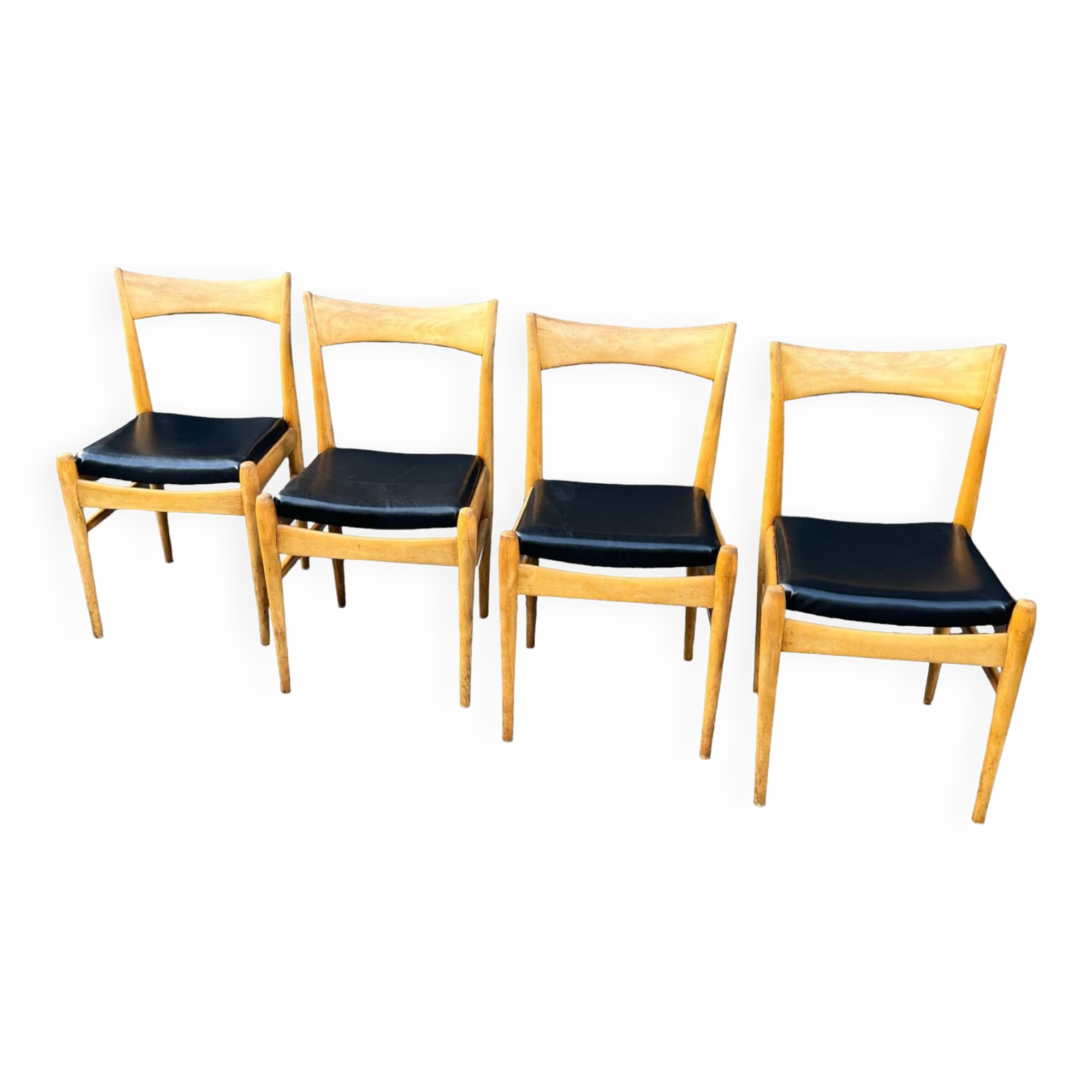 Scandinavian chair in wood and skai