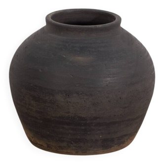 Antique vase in dark tones (c.1900) #6