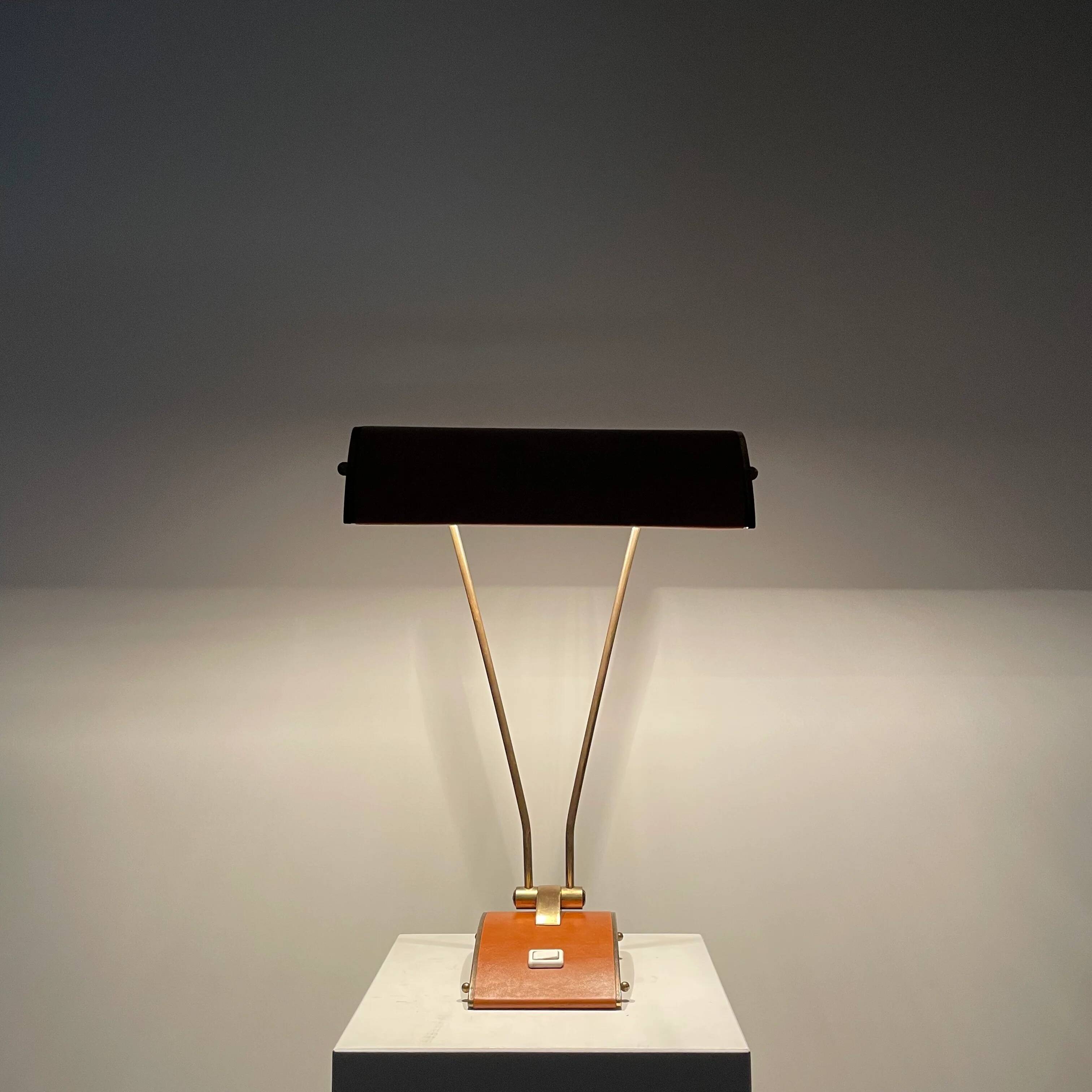 JUMO desk lamp in brass and leather by Eileen Grey, 1930