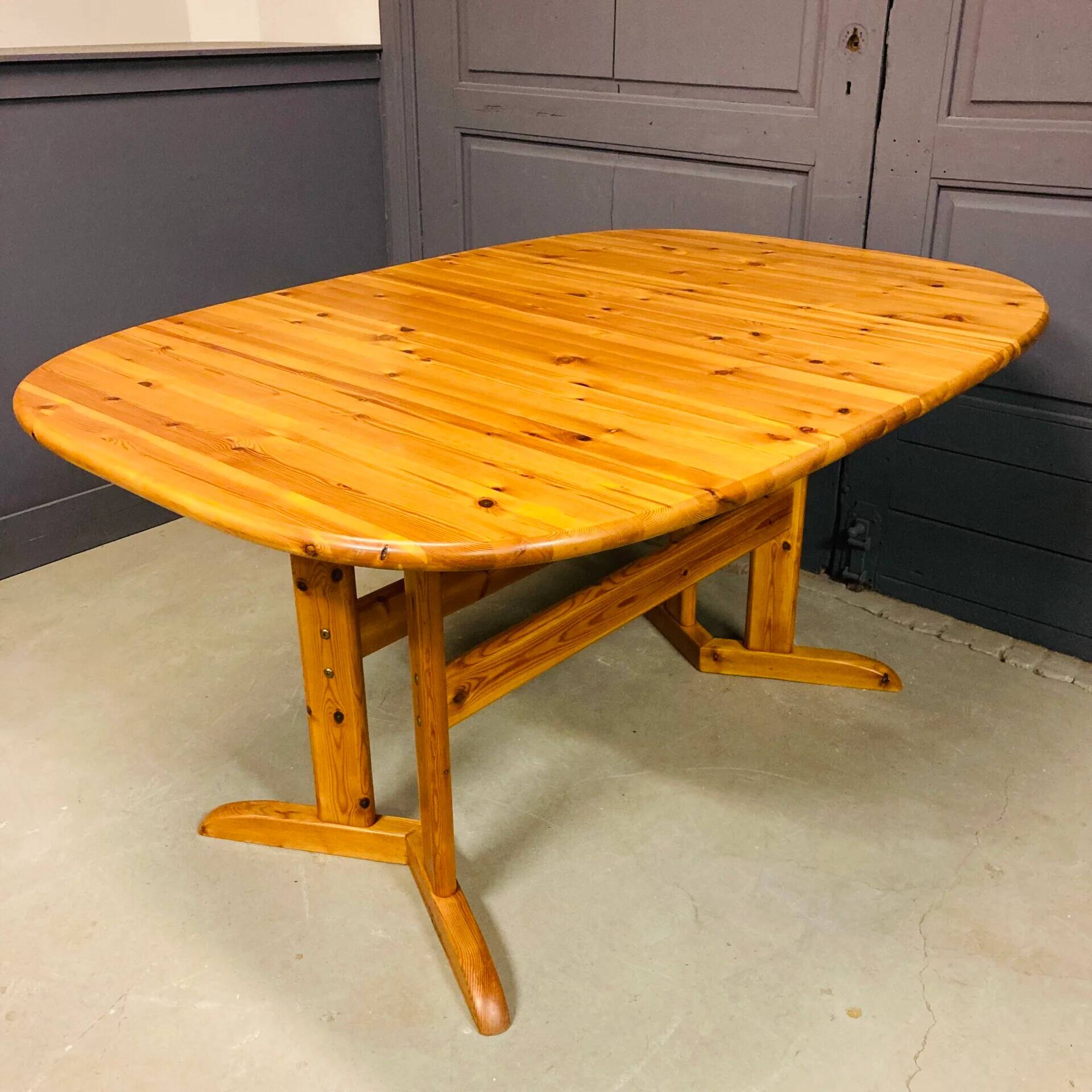 Dining table (extendable) set Kilde Møbel, 1980s, Danish