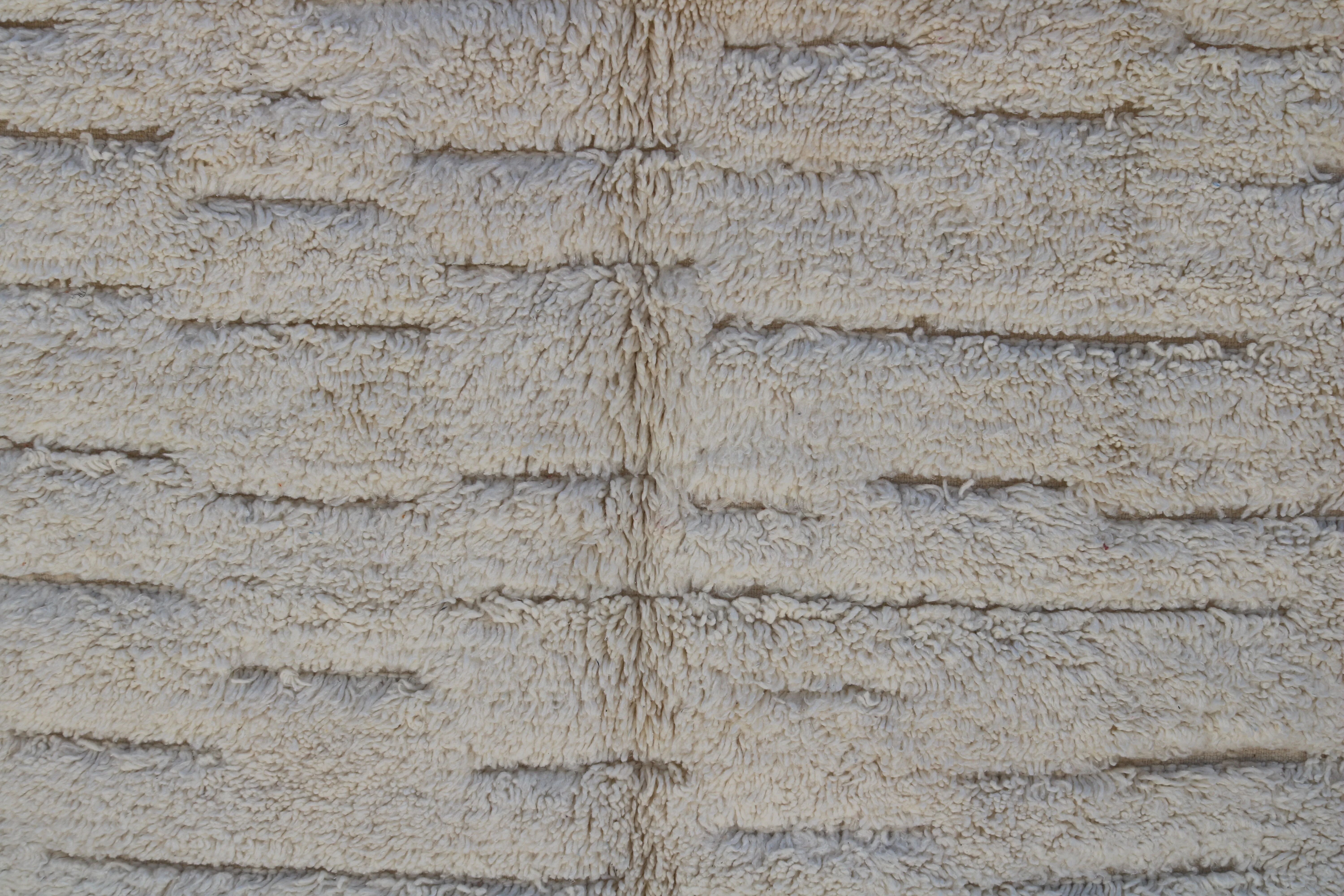 Tapis minimaliste Beni Ourain – 245 × 160 cm - AZ822