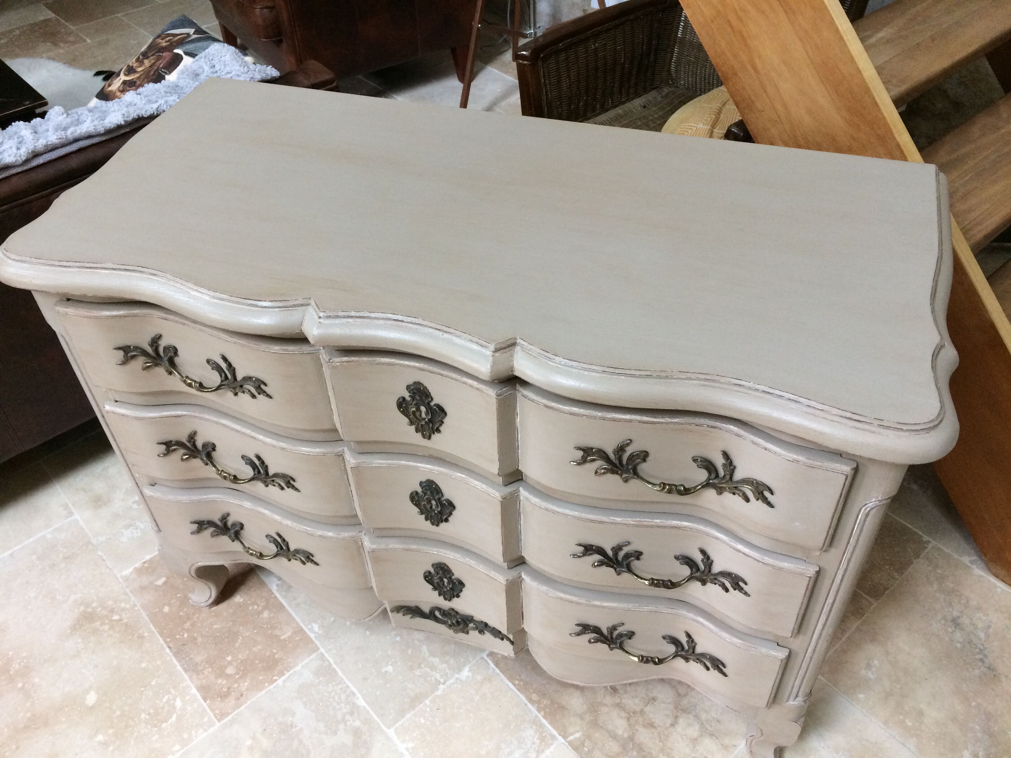 Dresser Louis XV crossbow patina