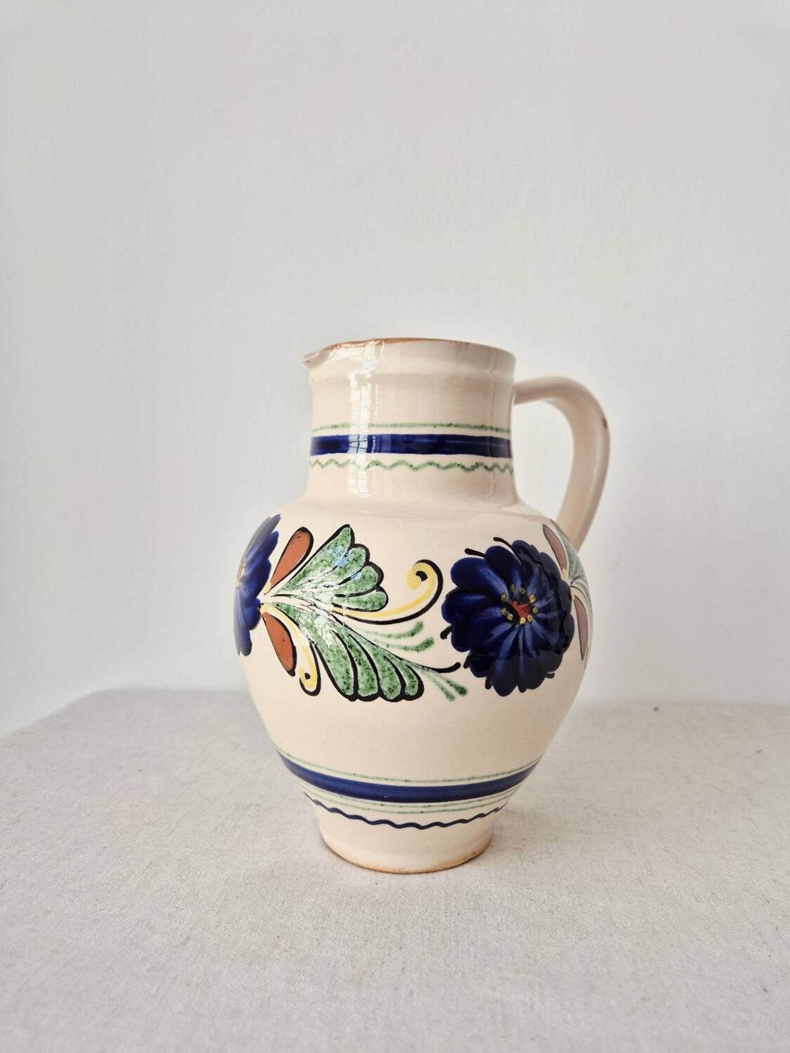 Pichet à eau, vase en grès vintage de style portugais