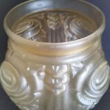 Vase Art Déco en verre dépoli moulé et pressé, couleur jaune champagne