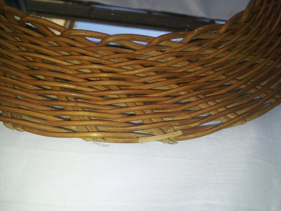 60's wicker round mirror