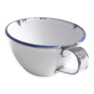 Blue white enamel cup