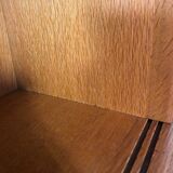 Shelf / display case