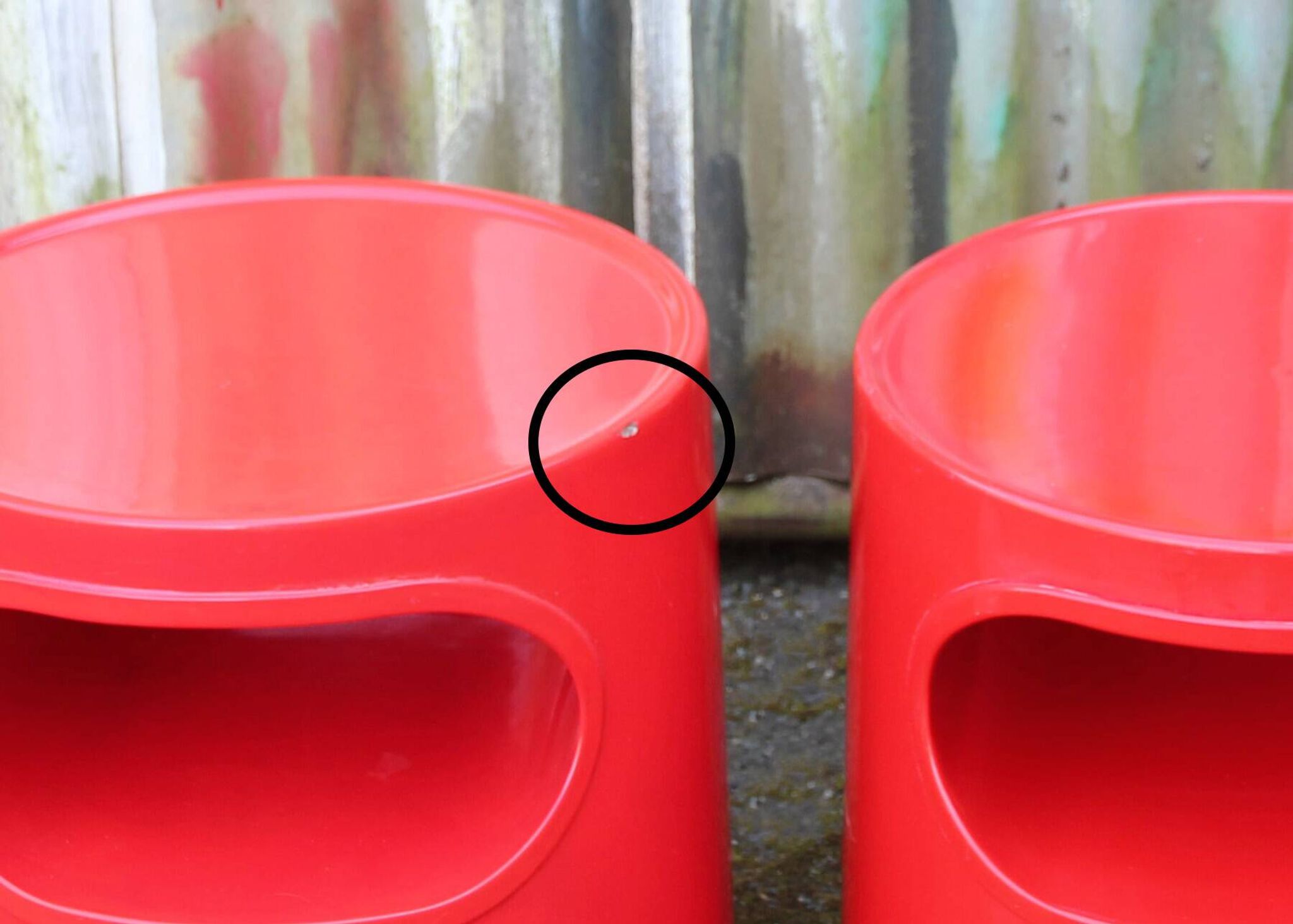 Pair of red Giano Vano bedside tables / side tables by Emma Gismondi for Artemide