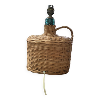 Wicker bottle lamp