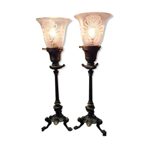 2 lampes tripode empire napoleon 1890 tulipes gravé a l acide dans le bacara non signe 46x15
