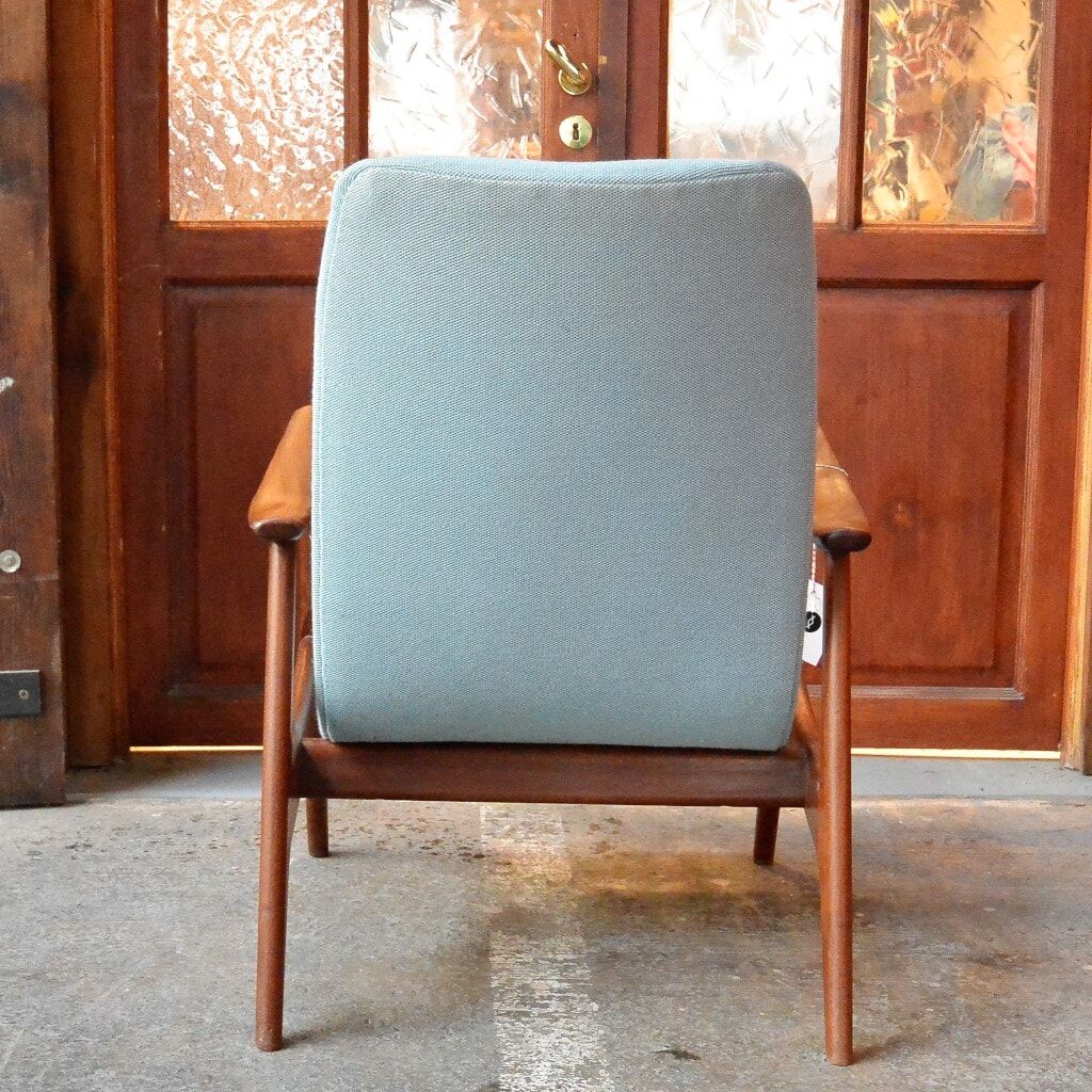 Louis van Teeffelen armchair