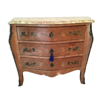 Commode de style Louis XV