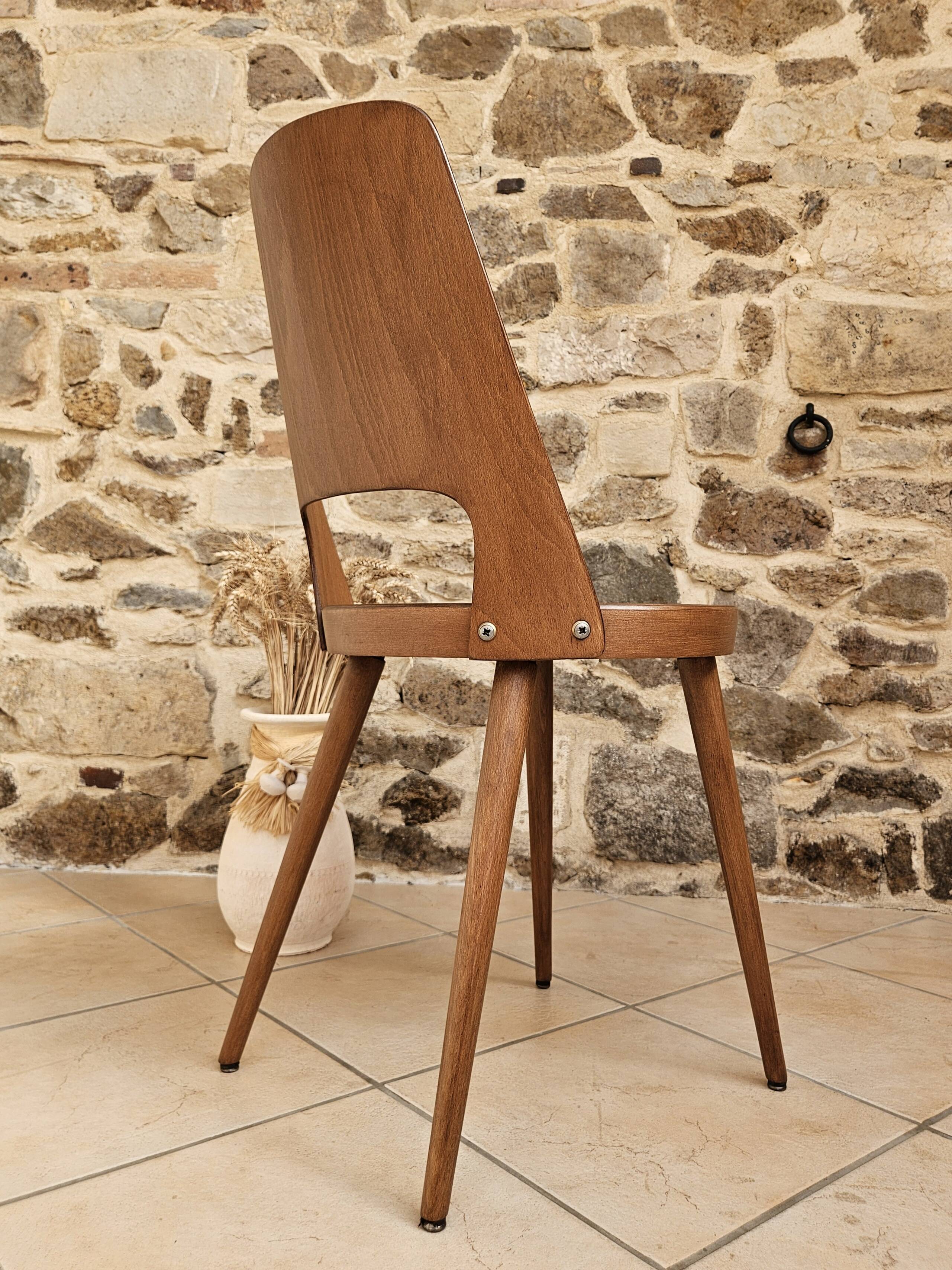 10 Baumann Mondor chairs