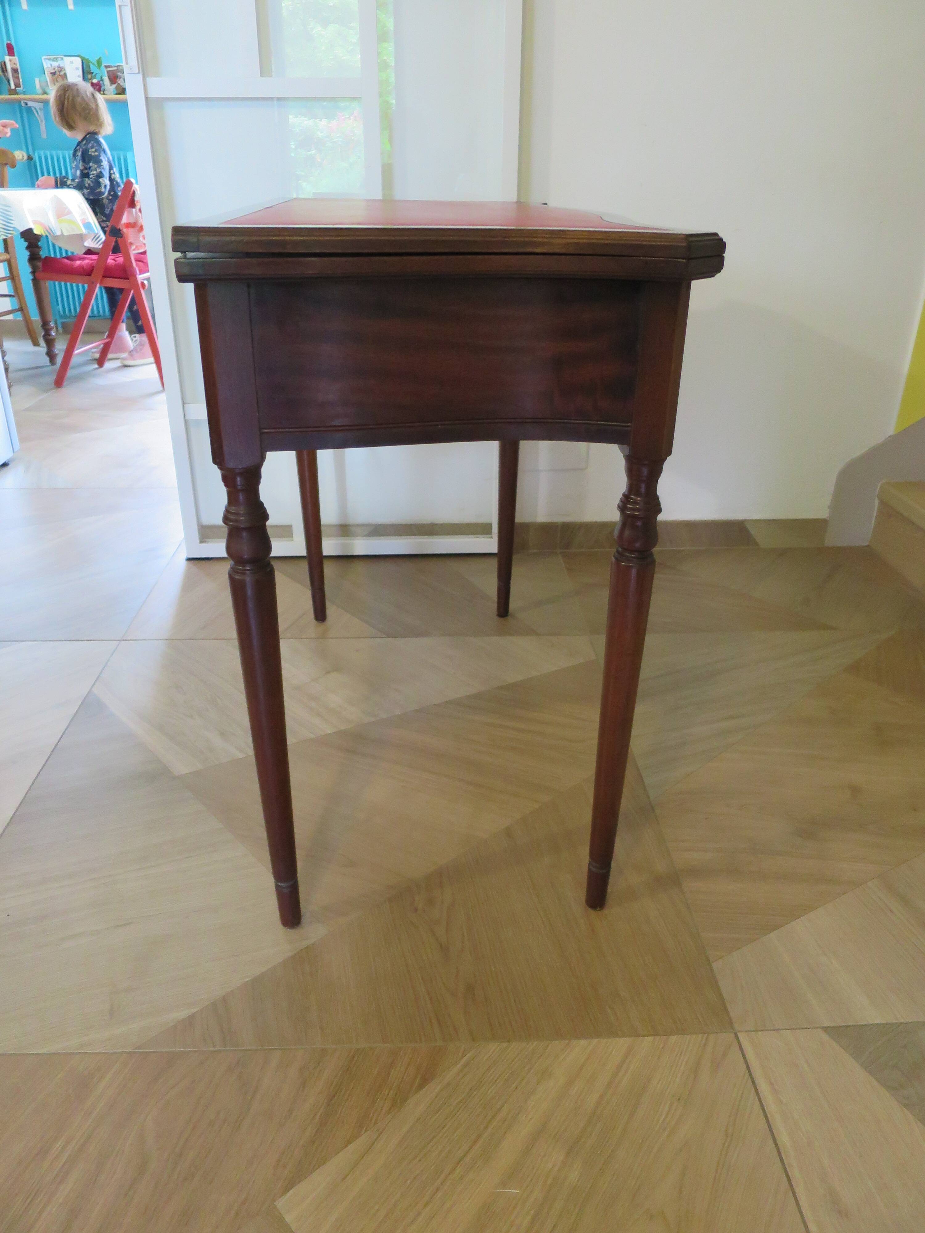 Table d’appoint extensible -Bureau-Années 80-Louis XV-teinte acajou