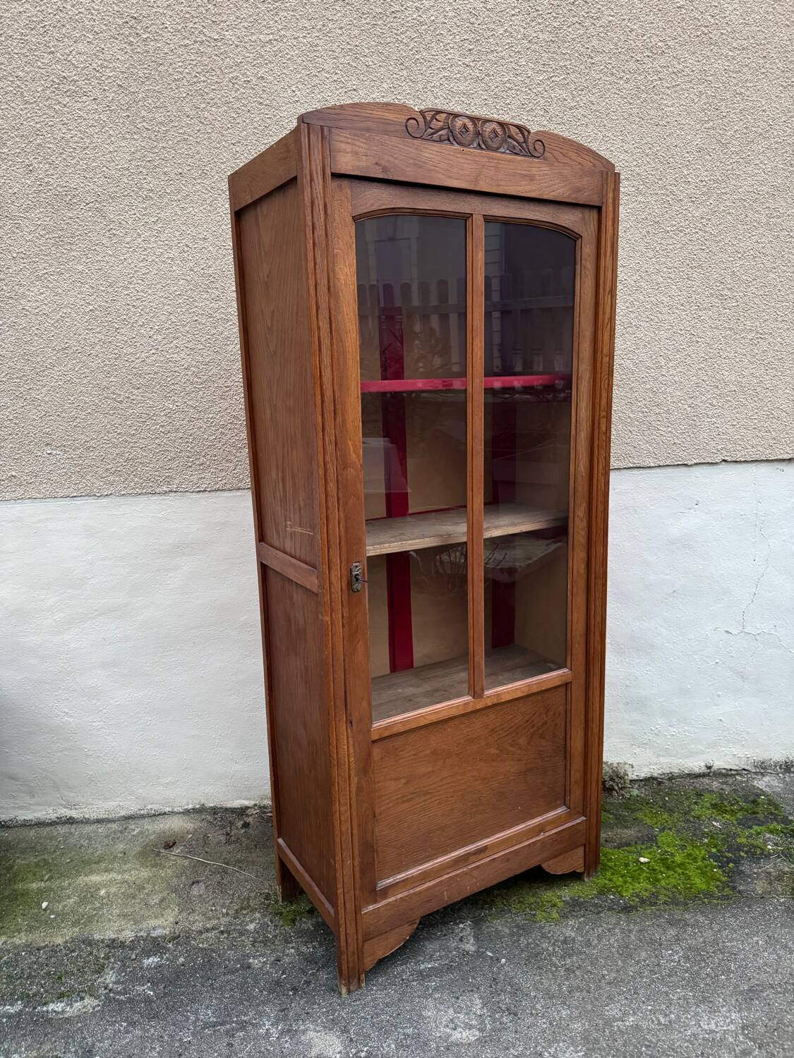 Vintage Parisian wardrobe