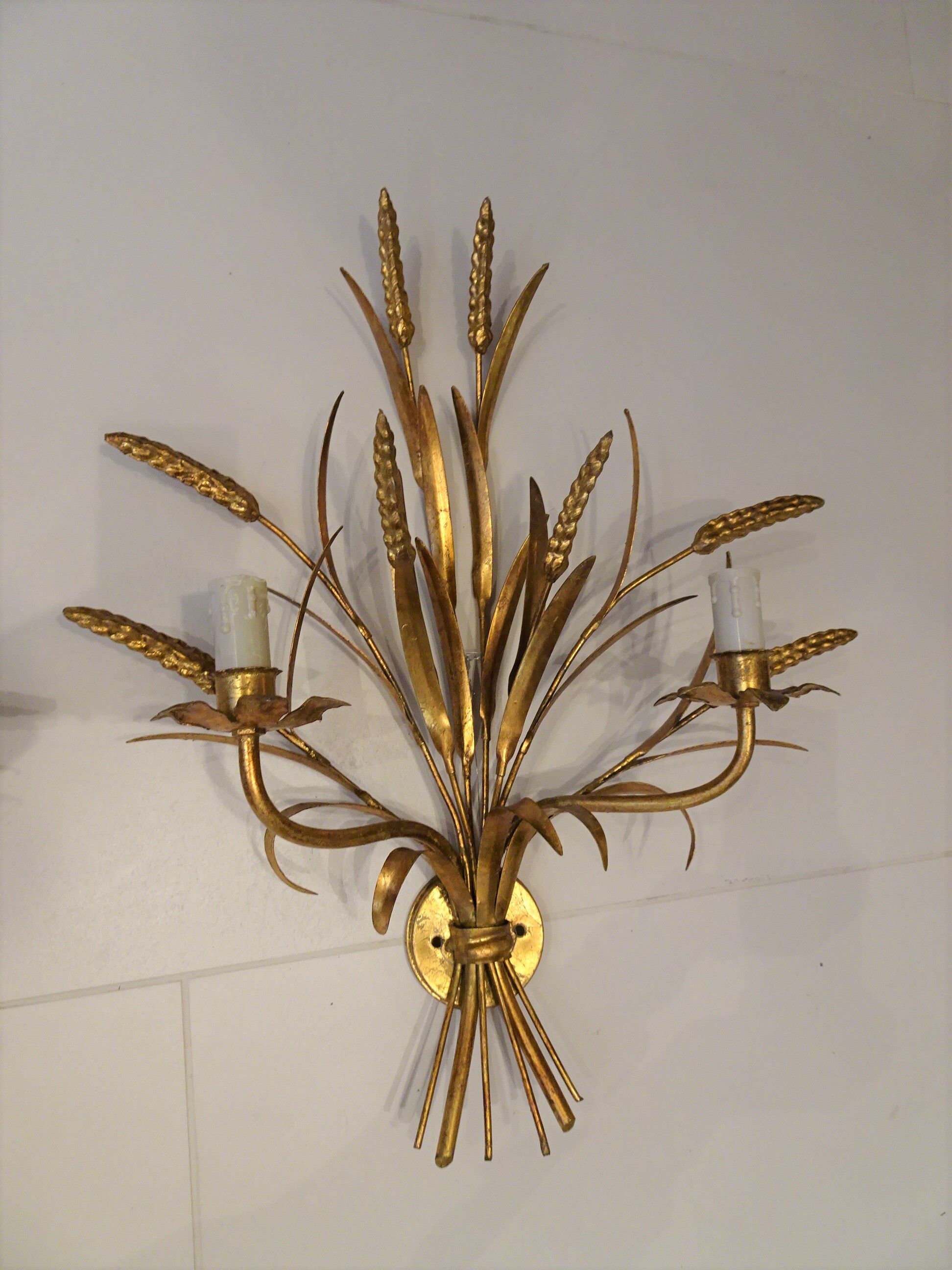 Pair sconces ears of wheat