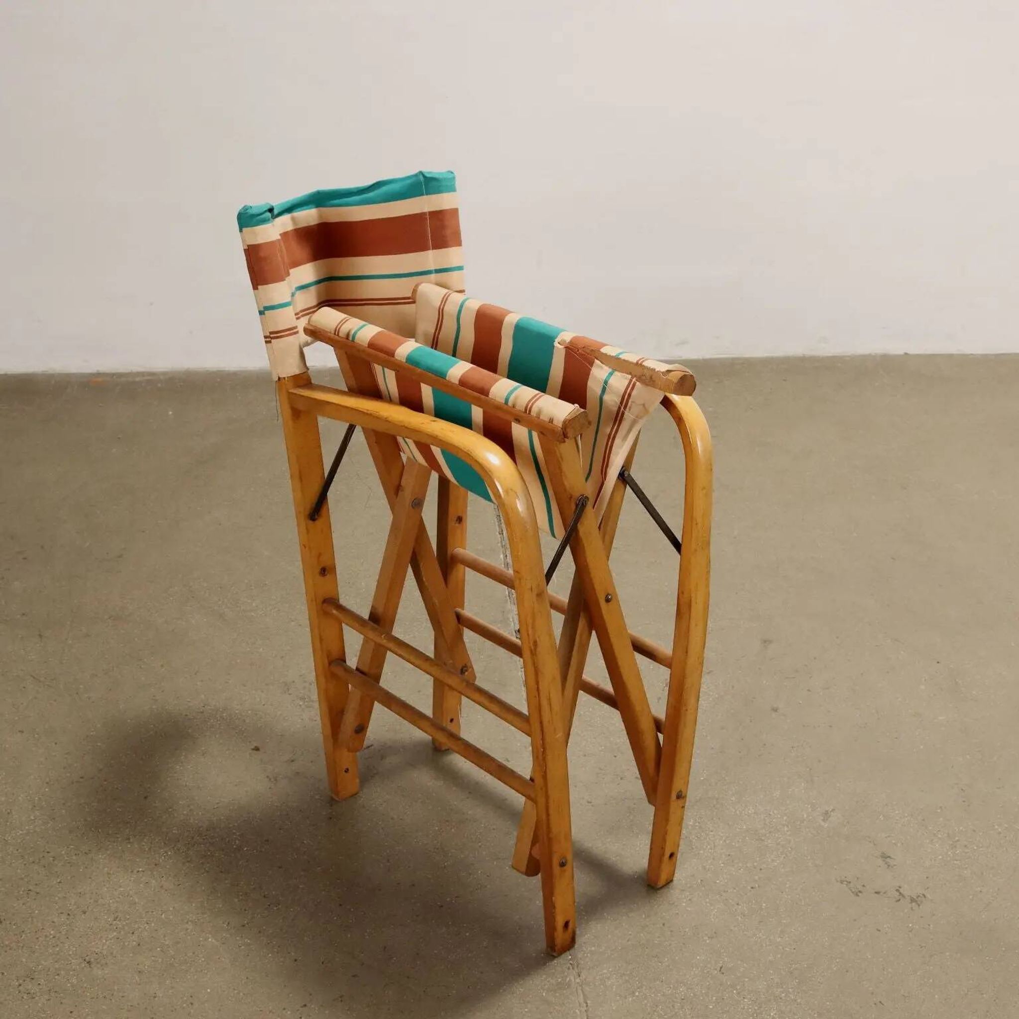Vintage folding chair from the 1950s-60s in beech and fabric, Italy.