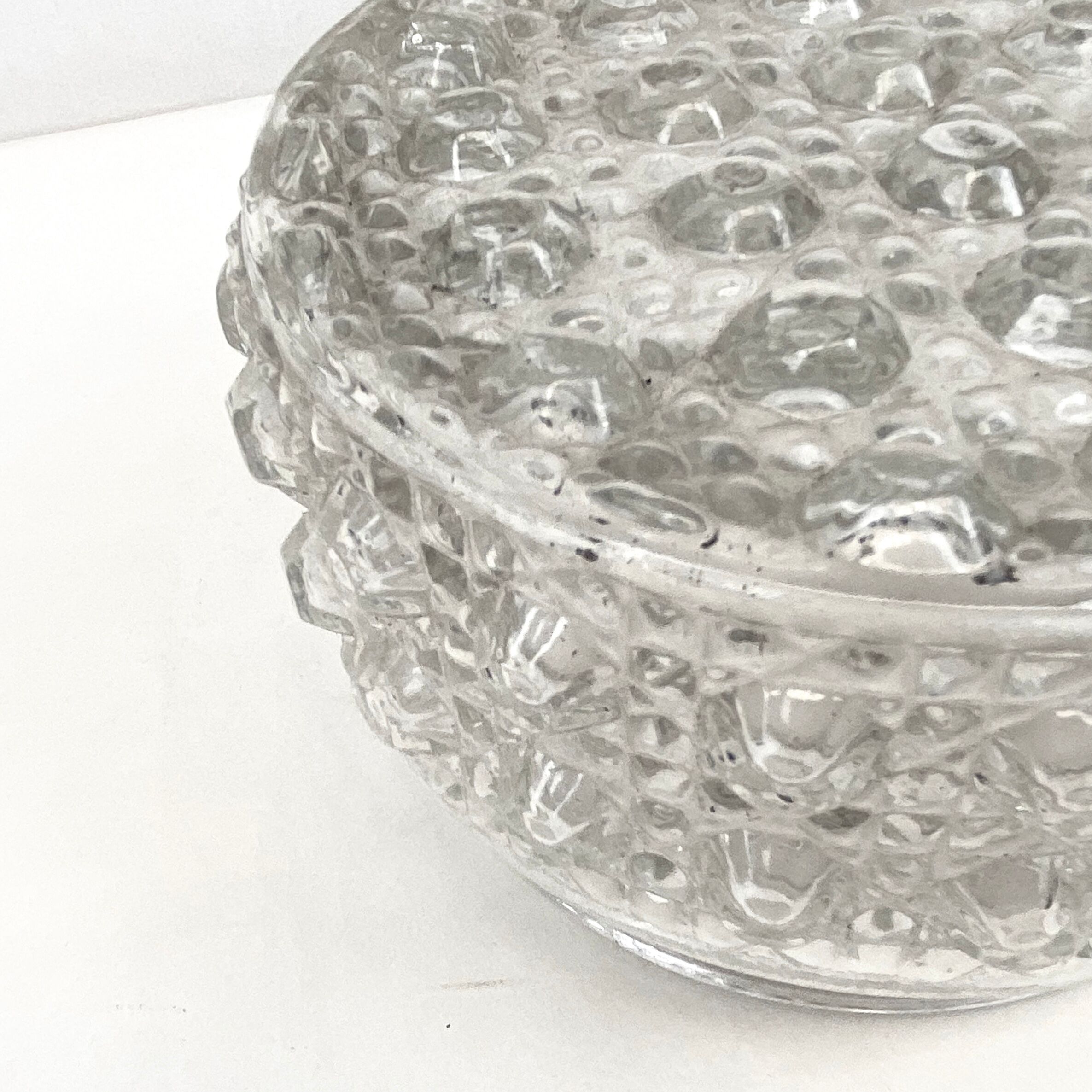 Ceiling lamp or wall lamp in holophanous glass - Ø 16 cm