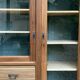 Armoire parisienne d’hôtel vitrée bois brut 1930