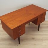 Teak desk, Danish design, 1970s, production: Denmark
