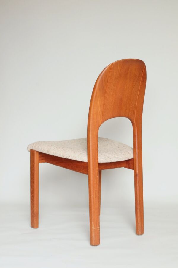 Chaises de salle à manger danoises en bois de teck pour salle à manger Design scandinave Chaises modernes en bois de teck du milieu du siècle