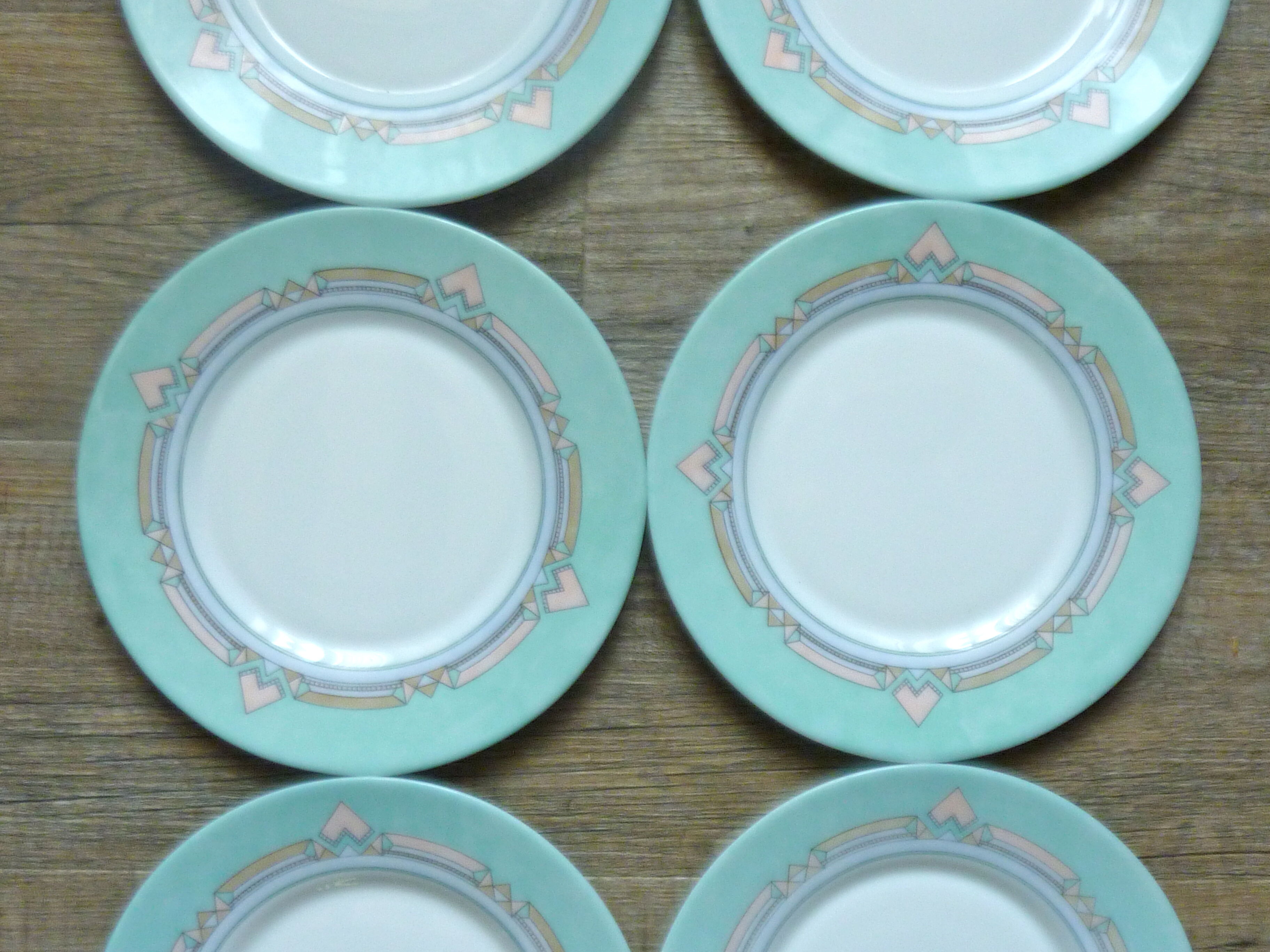 Enssemble of 6 Esso pastel geometric decoration dessert plates