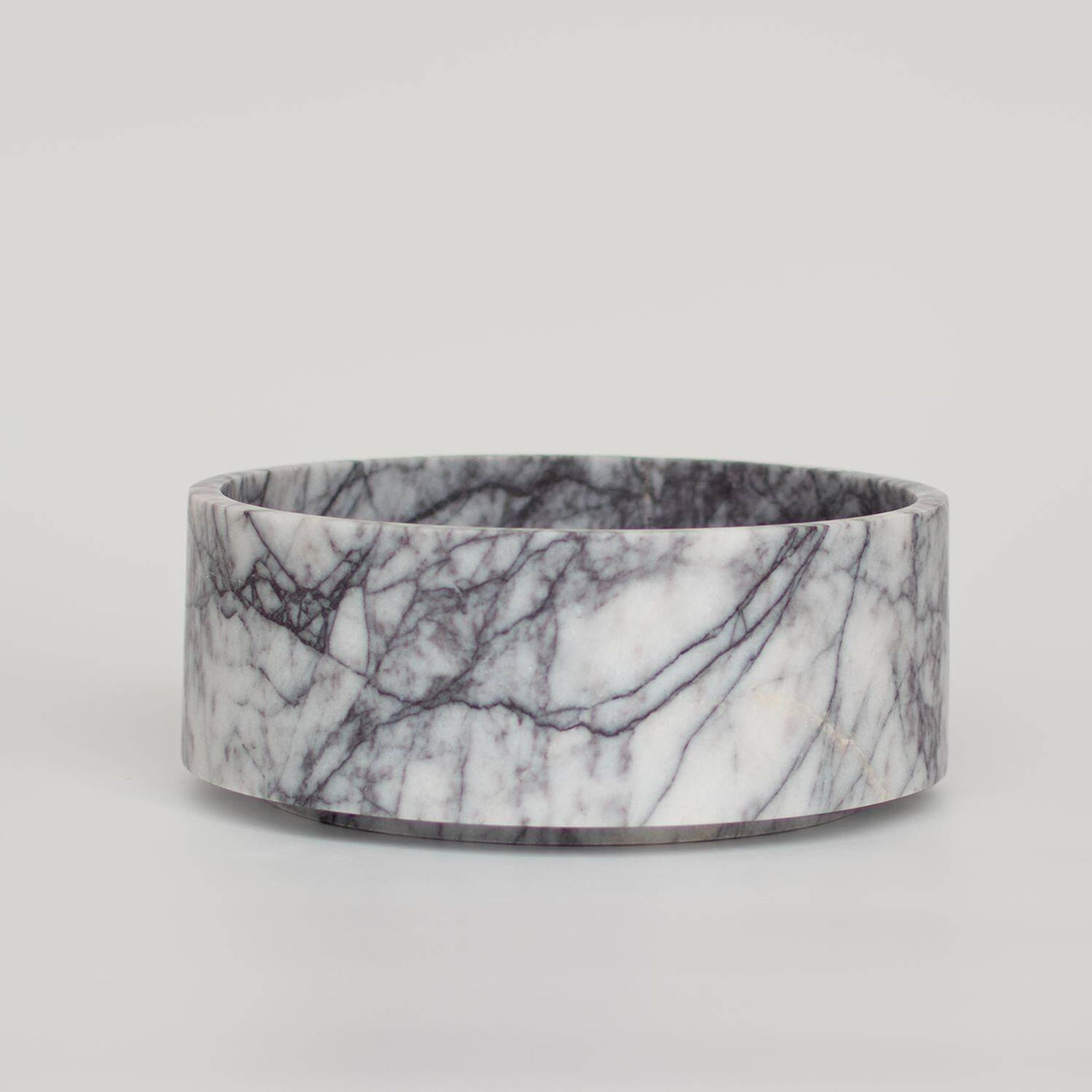Bol cylindrique en marbre blanc/lilas