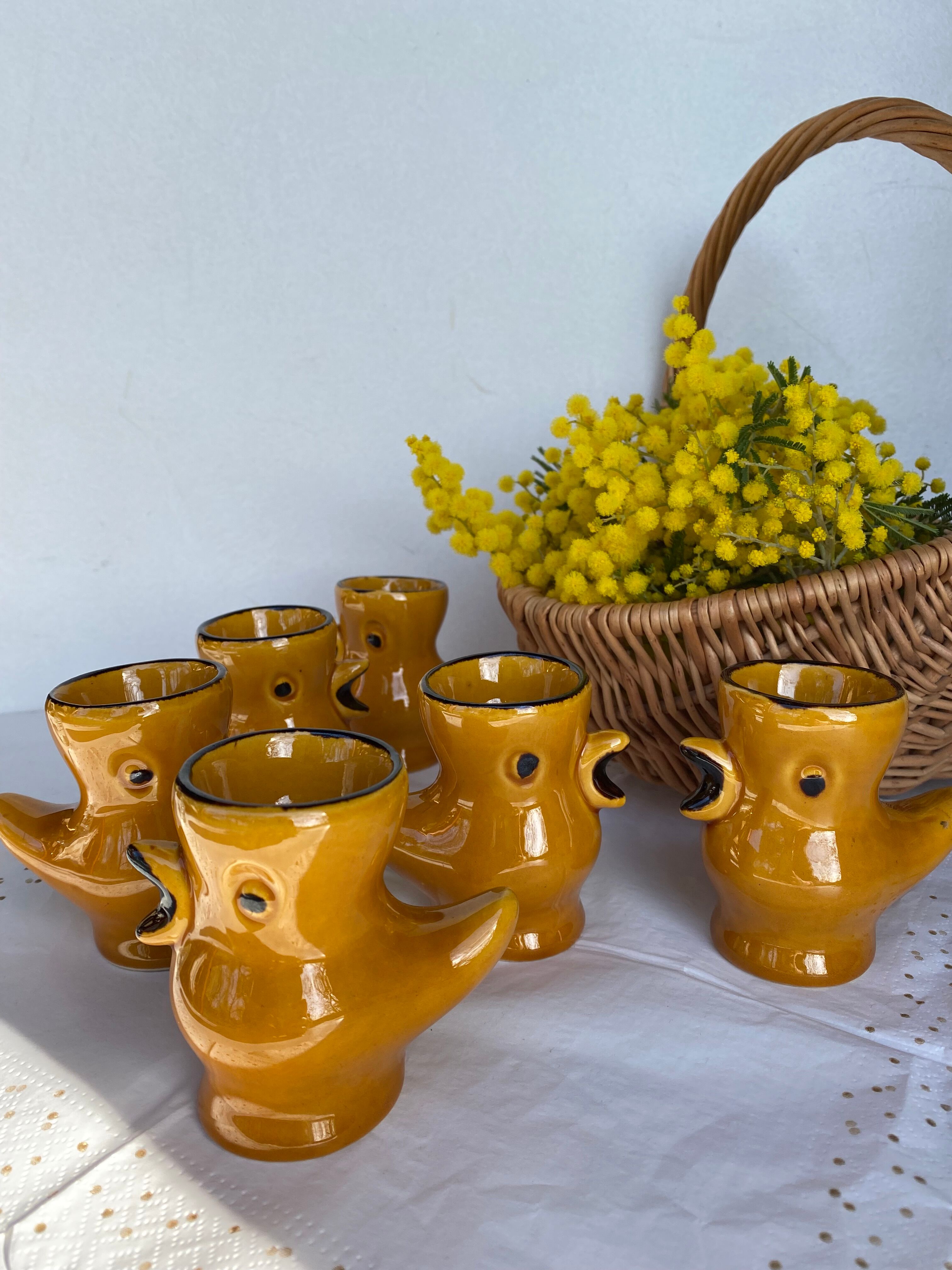 Vintage chick shells