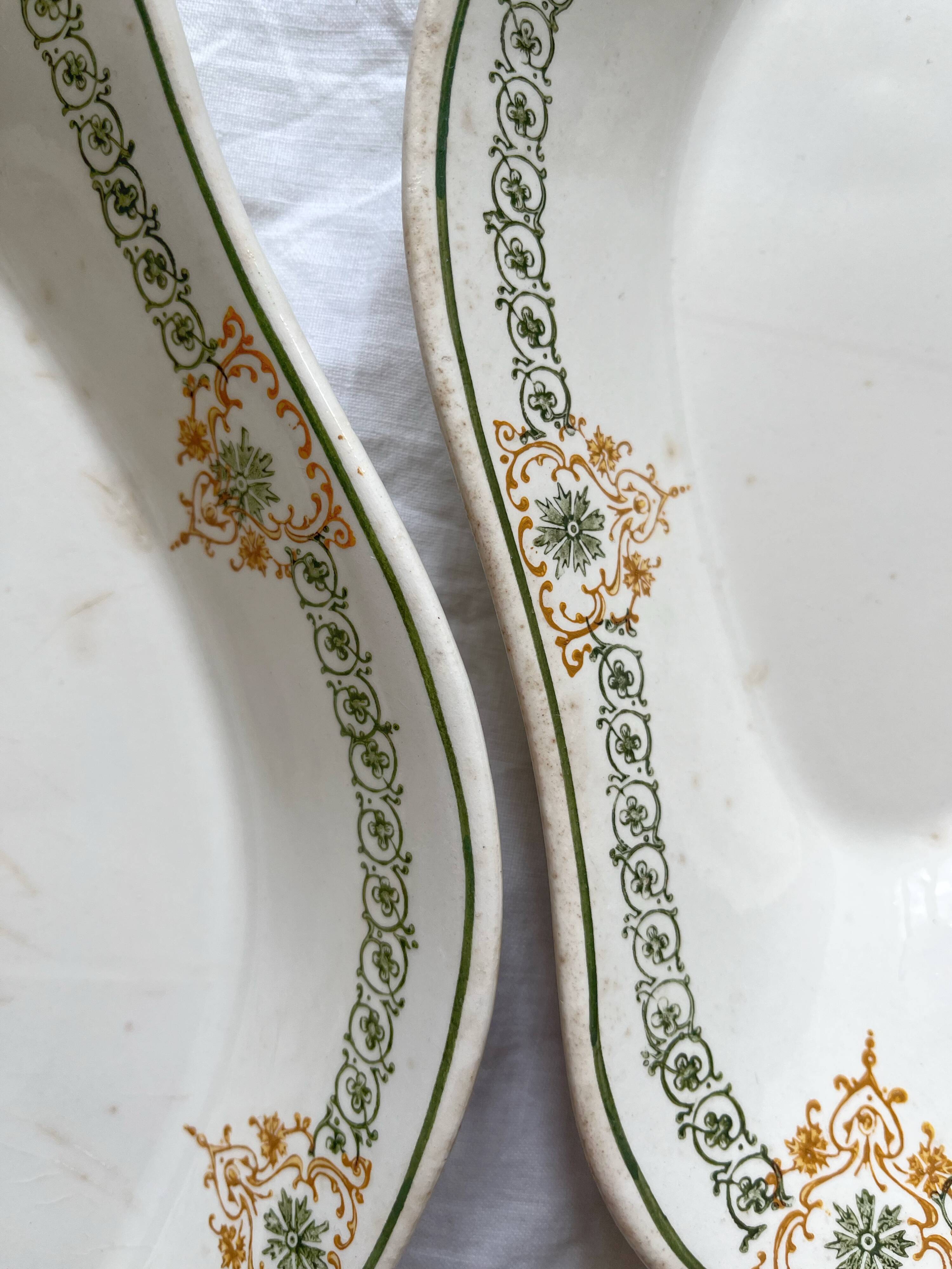 2 Longpré de Longwy iron clay dishes