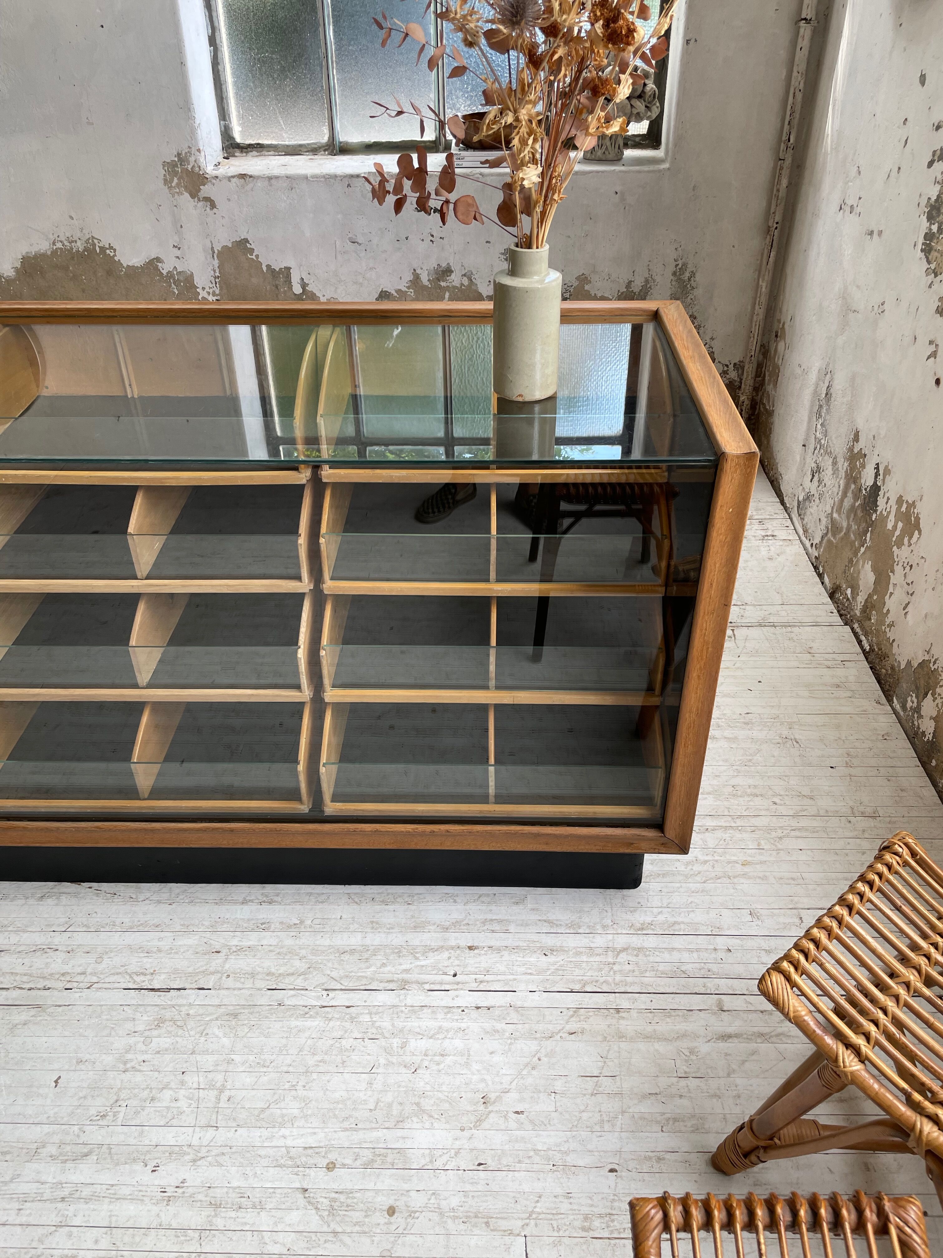 Glass trading post 50s