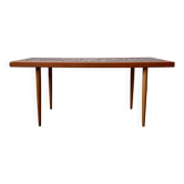 Table basse années 70 piétement fuseau teck et mosaïque céramique