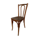 Chaise en bois foncé