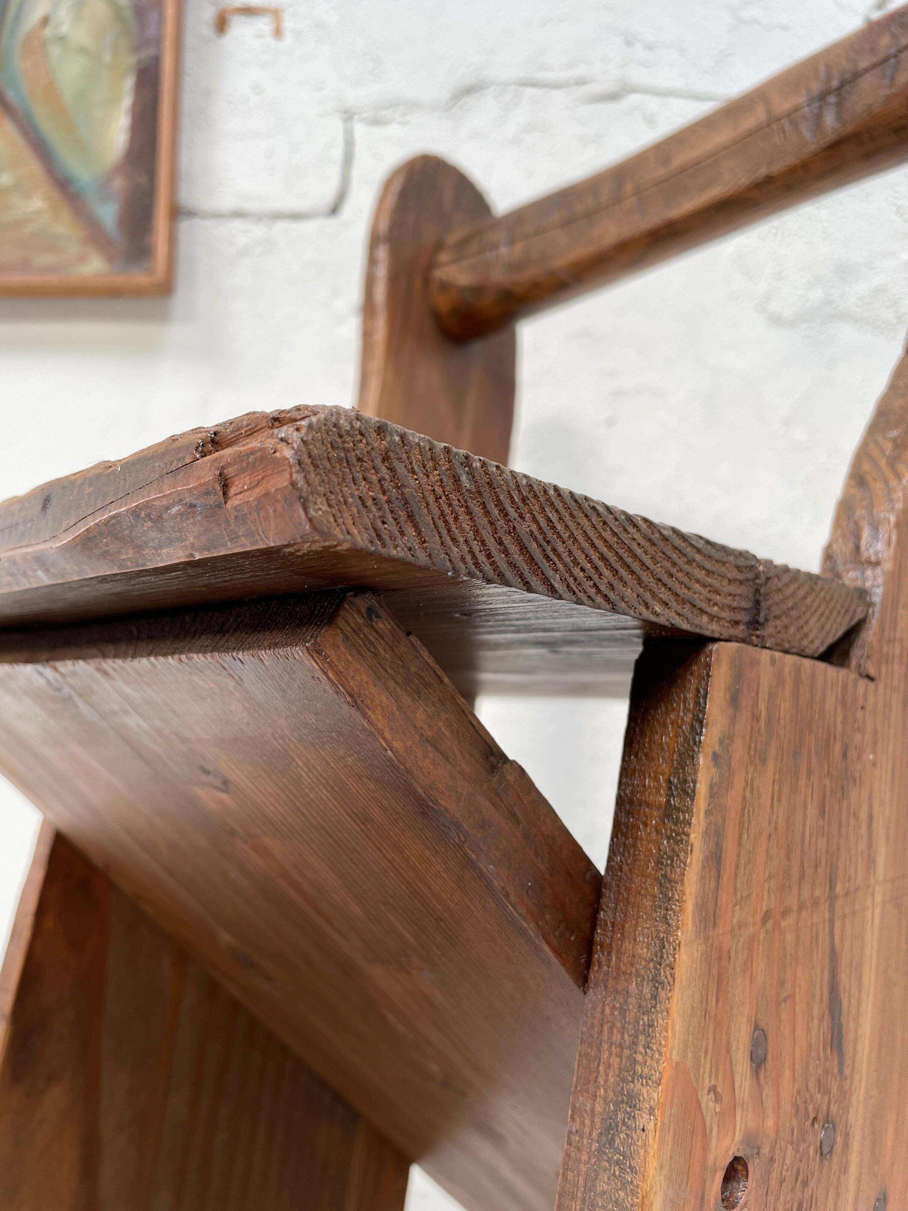 Folk Art chair in fir.