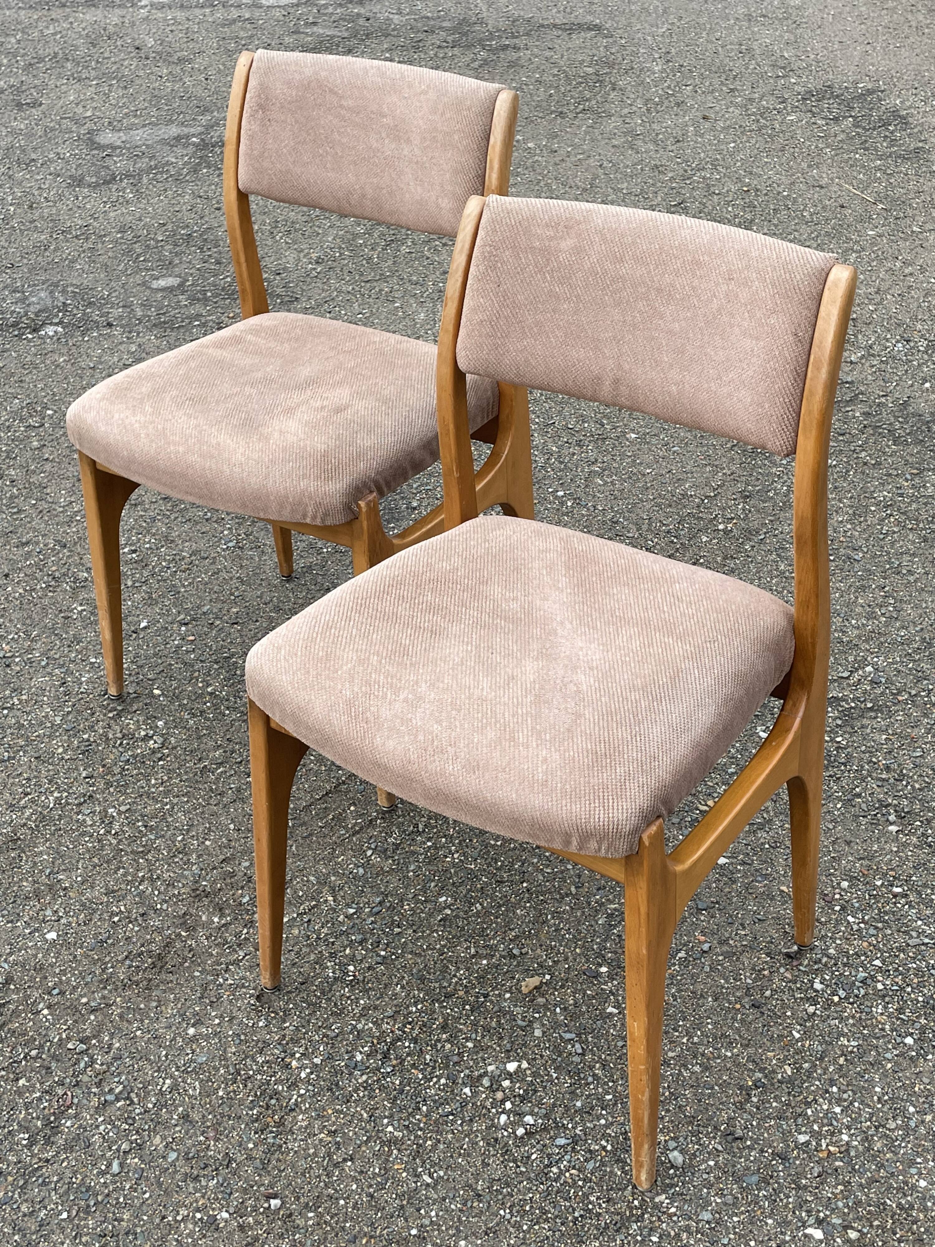 2 Scandinavian chairs